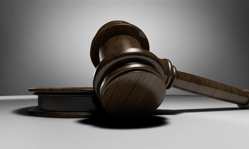 Choosing the Right Business Lawyer