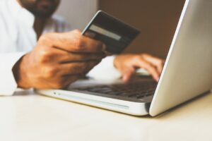 How to Protect Your Business in the Cashless Payments Era